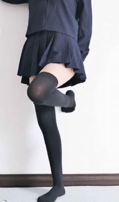 哈尔的移动城堡中文版_DVD高清在线