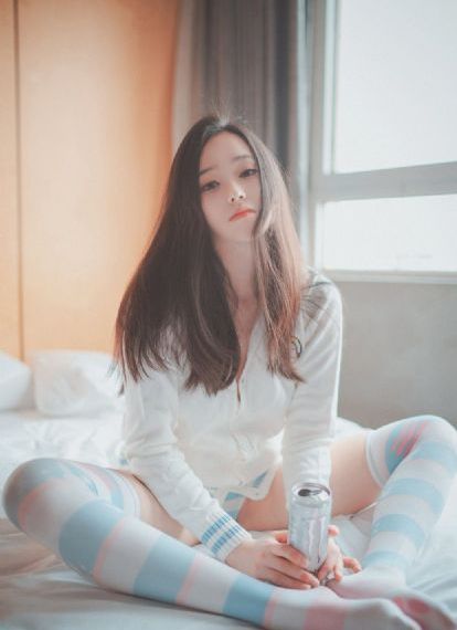 年轻的俄罗斯妈妈_DVD高清在线观看