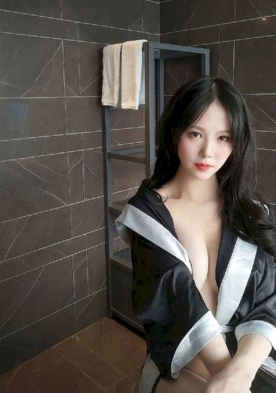 龙妈第一季_BD英语高清电影在线