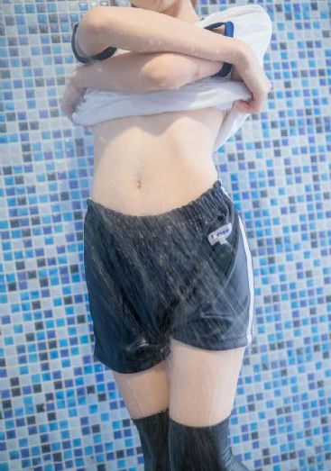 男按摩师与寂寞少妇_高清国产国语三级
