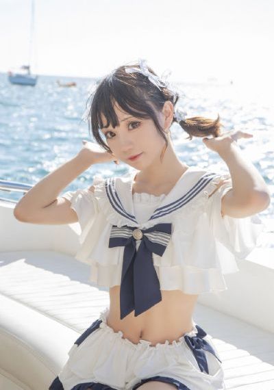 《睡美人》完整版在线观看_1080动漫在线观看