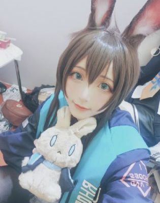 美丽的小蜜桃9_4K在线视频播放